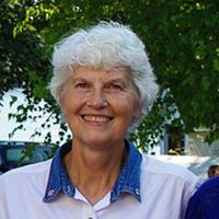 Jeanette Lange Photo 16