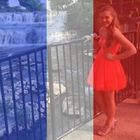 Julia Haley Photo 15