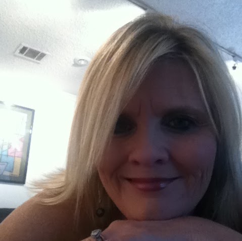 Jill Lopez Photo 16