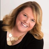 Kristin Mayhew Photo 8