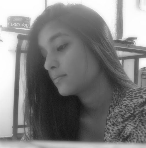 Samantha Goodwin Photo 14