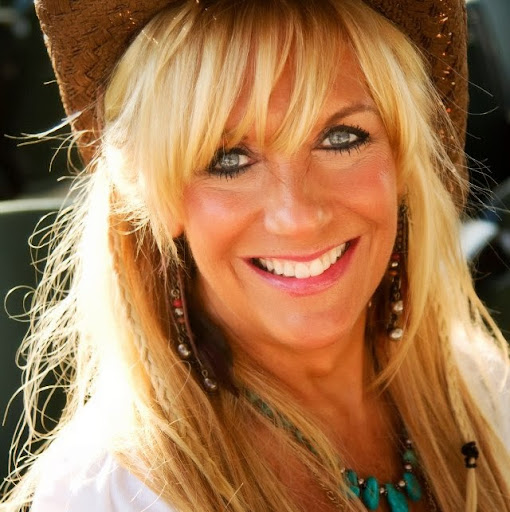 Marlene Moore Photo 7