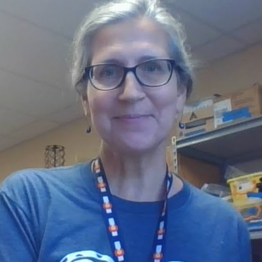 Julie Scully Photo 7