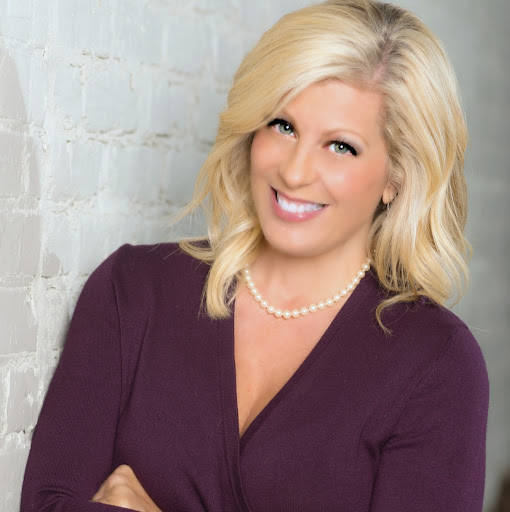 Regina Samuel Photo 9