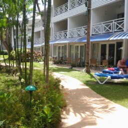 Julie Pendleton Photo 6