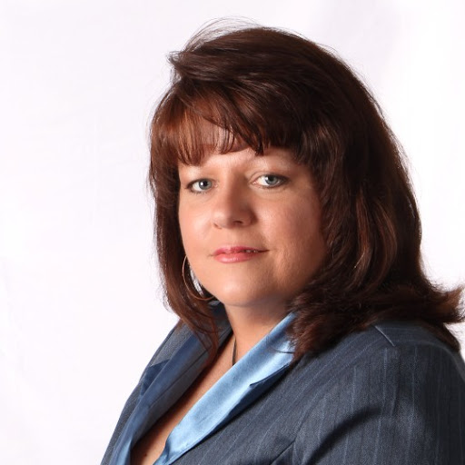 Michele Bryan Photo 31