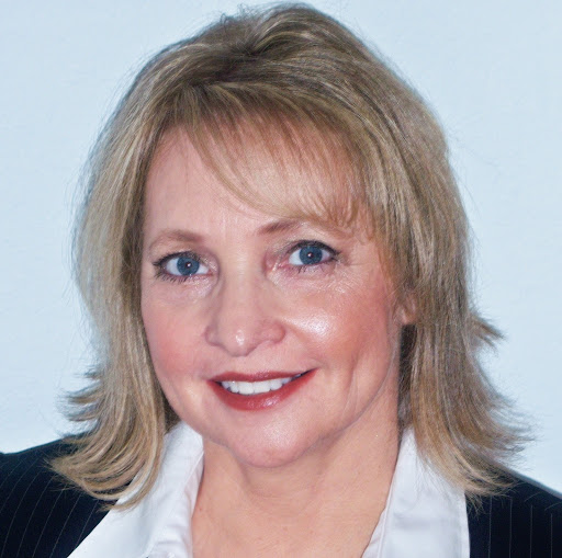 Paula Watson Photo 44