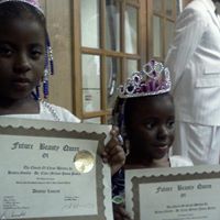 Angelia Brown Photo 7