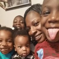 Adrienne Garrett Photo 24