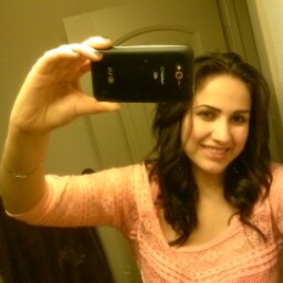 Elizabeth Macias Photo 9