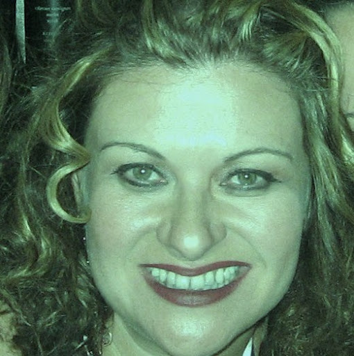 Julie Lucas Photo 29