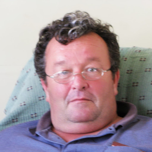 Russell Waters Photo 10