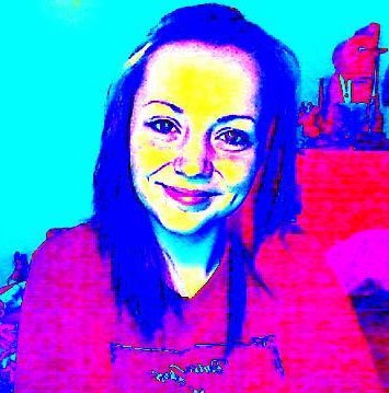 Hope Roberts Photo 21