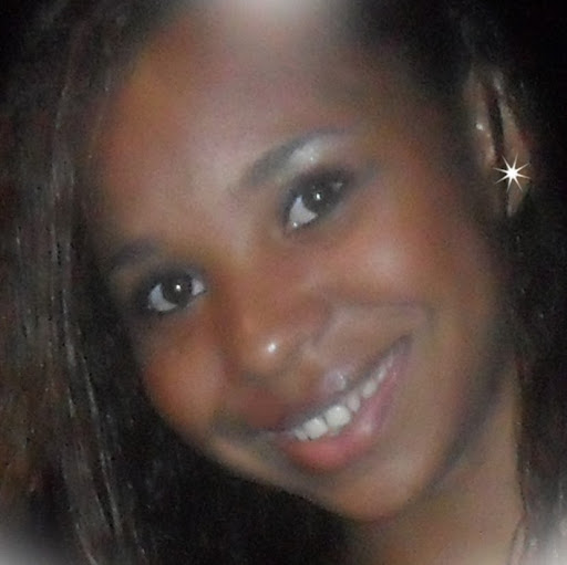 Nancy Santos Photo 18