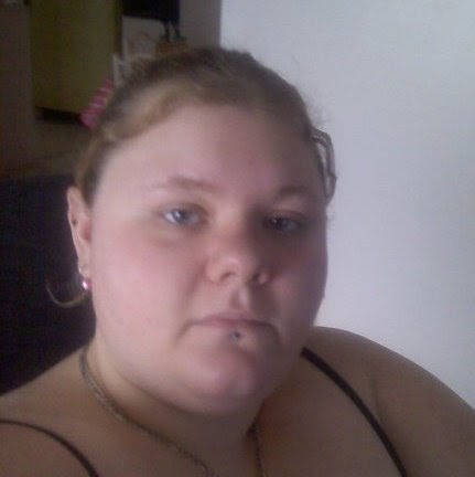 Robyn Grimes Photo 4