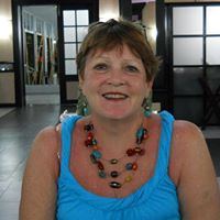 Julia Morrison Photo 8