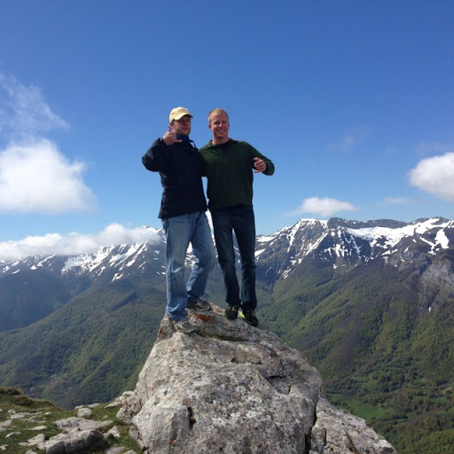 Daniel Schilling Photo 28