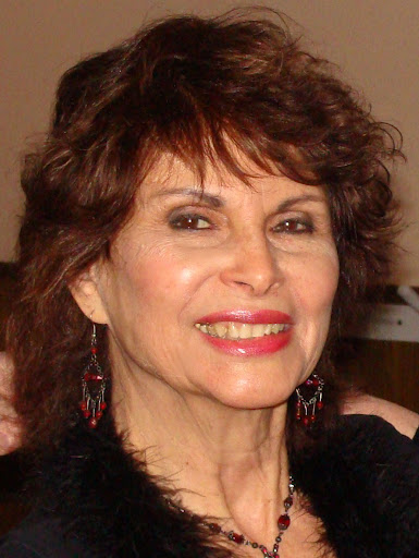 Anna Vitale Photo 33