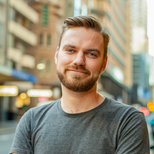 Patrick Morrow Photo 20