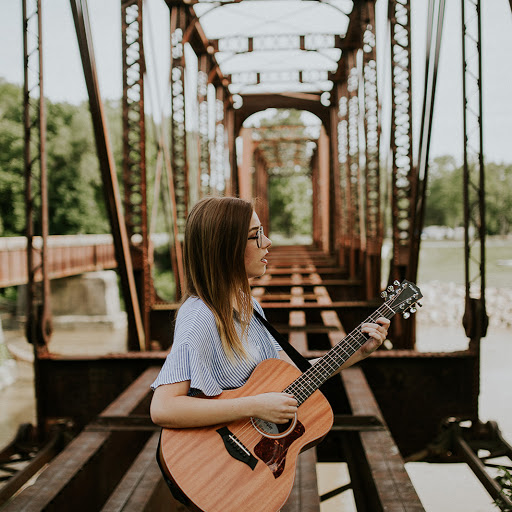 Katelyn Hall Photo 12