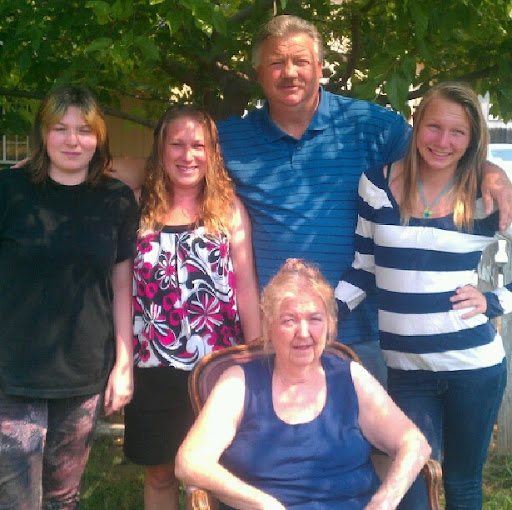 William Raymond Photo 11 William Raymond Photo 11