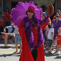 Lauree James Photo 3