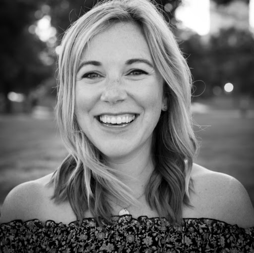 Kristen Field Photo 7