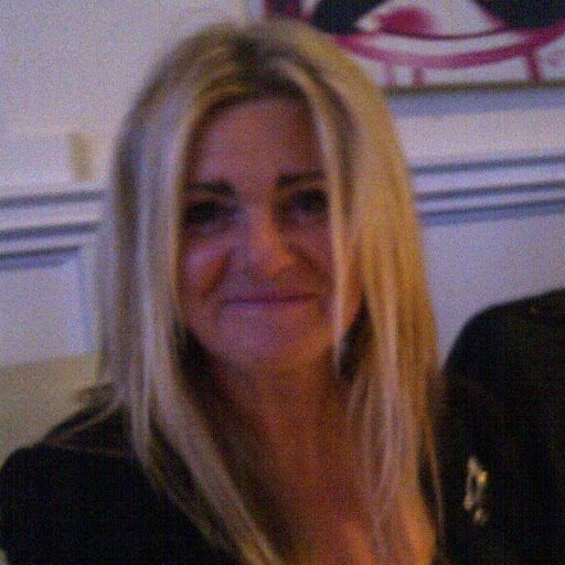 Julie Mellor Photo 9