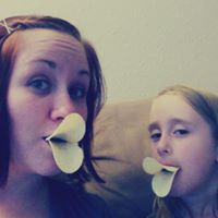 Danielle Kling Photo 10