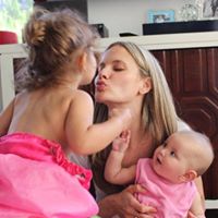 Lauren Cohen Photo 45