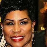 Constance Barber Photo 7