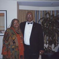 Brenda Henry Photo 16