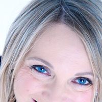 Maria Haines Photo 7