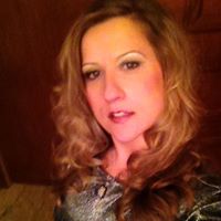Tina Gomez Photo 32