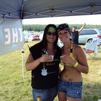 Cassandra Wolf Photo 15