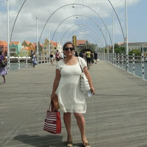 Cecilia Villegas Photo 14