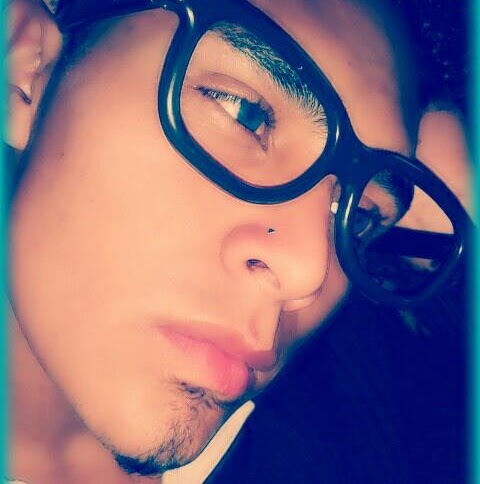 Edwin Vazquez Photo 48