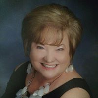 Ellen Wolfe Photo 10