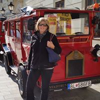 Vicky Mitchell Photo 22