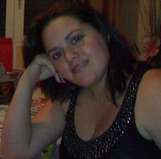 Desire Rodriguez Photo 26