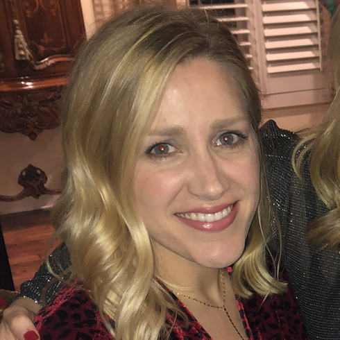 Molly Maynard Photo 25