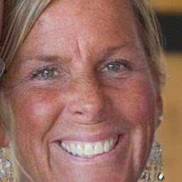 Debbie Taylor Photo 47 Debbie Taylor Photo 47