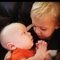 Lori Russell Photo 16