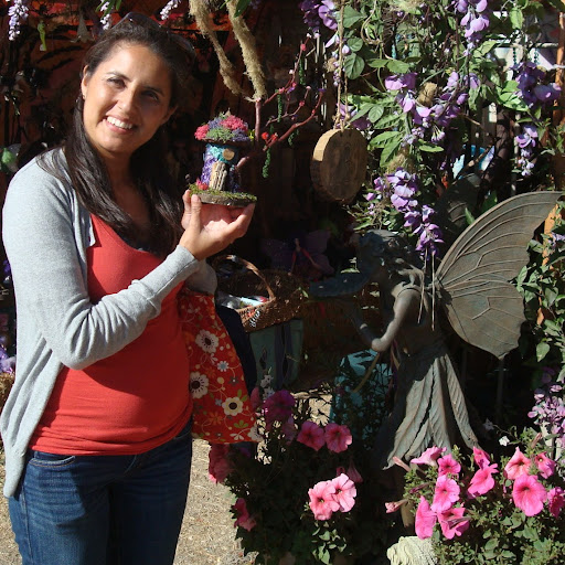 Priscilla Aguilar Photo 7