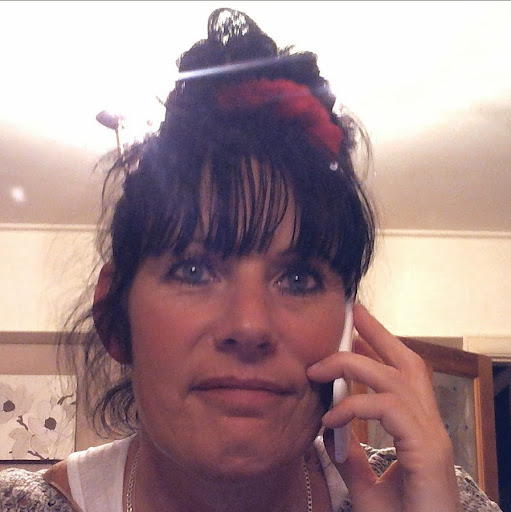 Julie Fraser Photo 20