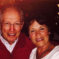 Elizabeth Strand Photo 29