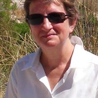 Julia Shepherd Photo 19