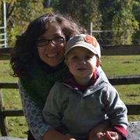 Julie Linder Photo 12