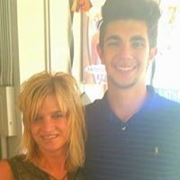 Kathleen Bassett Photo 17