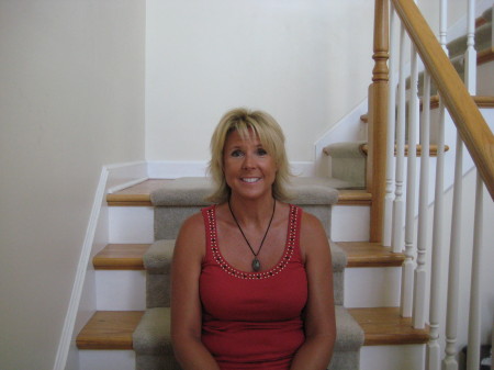 Julie Loomis Photo 24